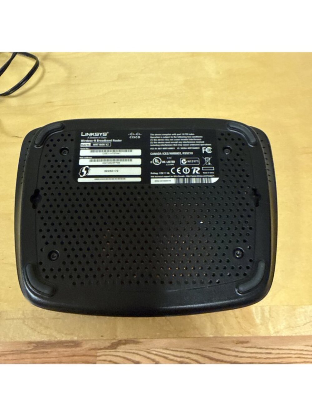 Cisco Linksys WRT160N V2 Router Wireless-N Broadband Router - Picture 3 of 5